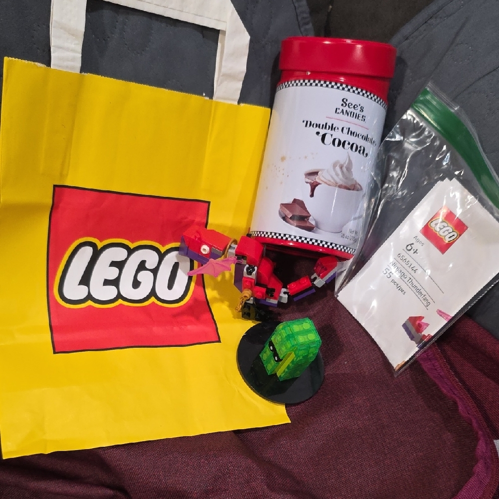 LEGO Bundle With branded Bag FINAL PRICE
